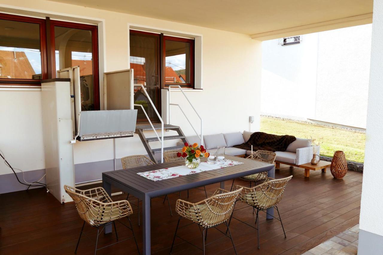 Momberg-Lodge Oberthal Esterno foto